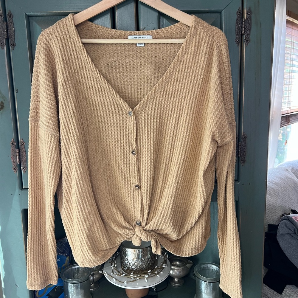 American Eagle Sweater